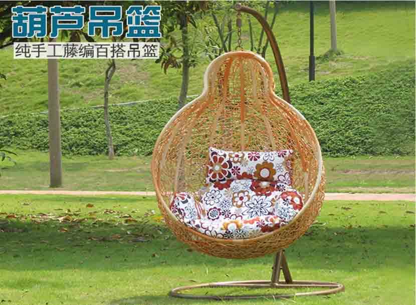 編藤桌椅批發(fā)、編藤沙發(fā)廠家、休閑吊籃定制